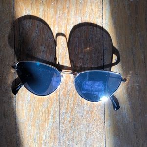 Black 'Cardi' Cat Eye Sunglasses